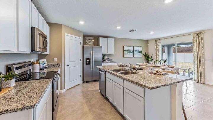 Property Photo: 35569 Brick Church Loop FL 33525