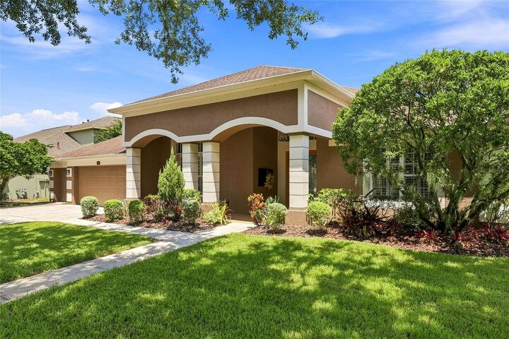 Property Photo:  8310 Summer Grove Road  FL 33647 