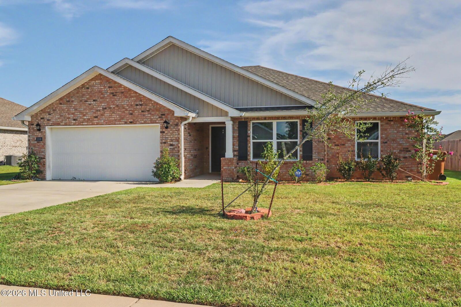Property Photo:  1059 Enclave Circle  MS 39560 