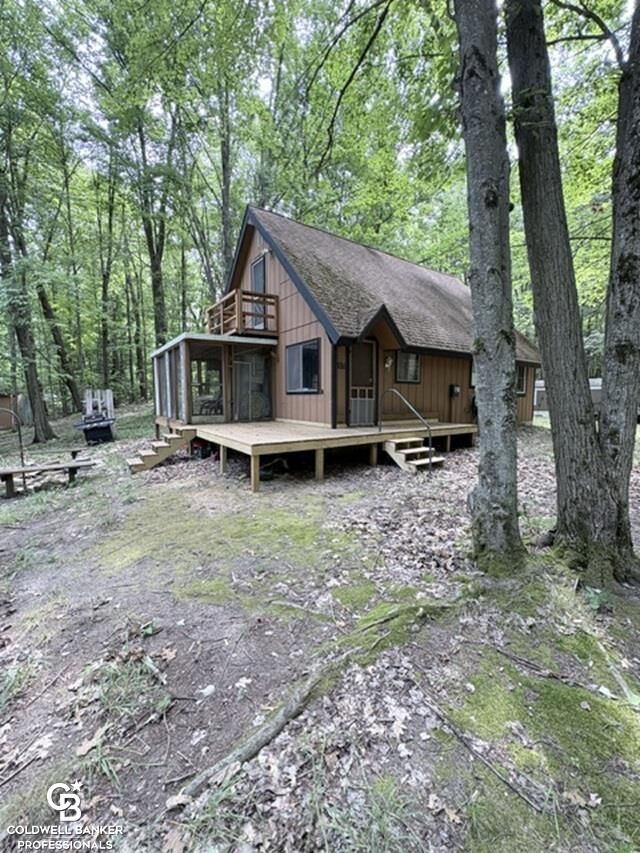 Property Photo: 186 Hills Cir Circle MI 49655