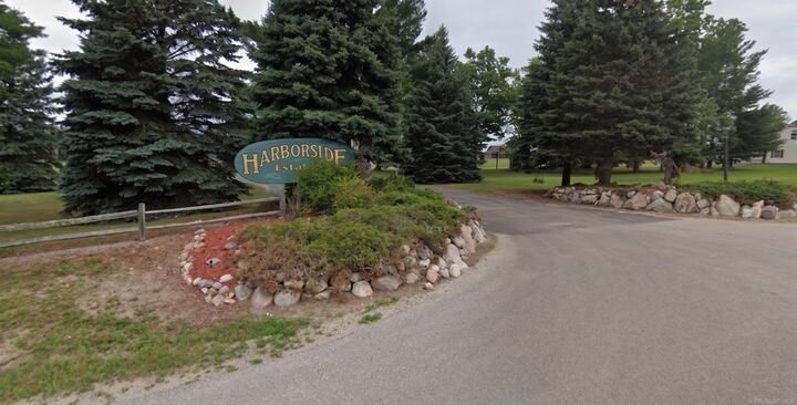 Property Photo: 1226 Lofgren Shore Drive MI 49721