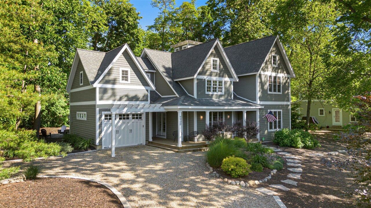 Property Photo:  9900 Cottage Lane  MI 49129-9466 