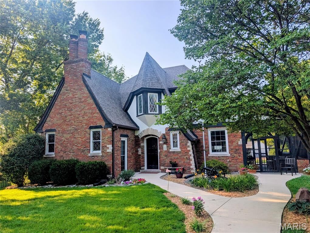 Property Photo: 105 Florence Street IL 62254