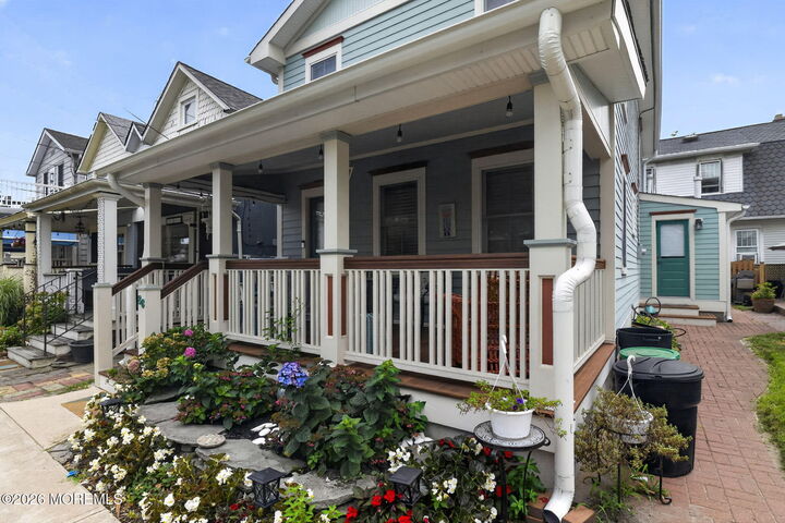 Property Photo:  86 Franklin Avenue  NJ 07756 