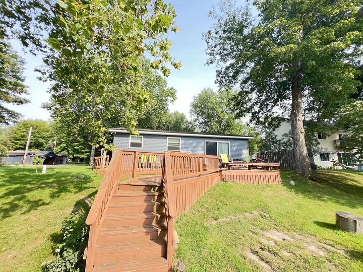 Property Photo:  4435 Sugarbush Lane  MI 49327 