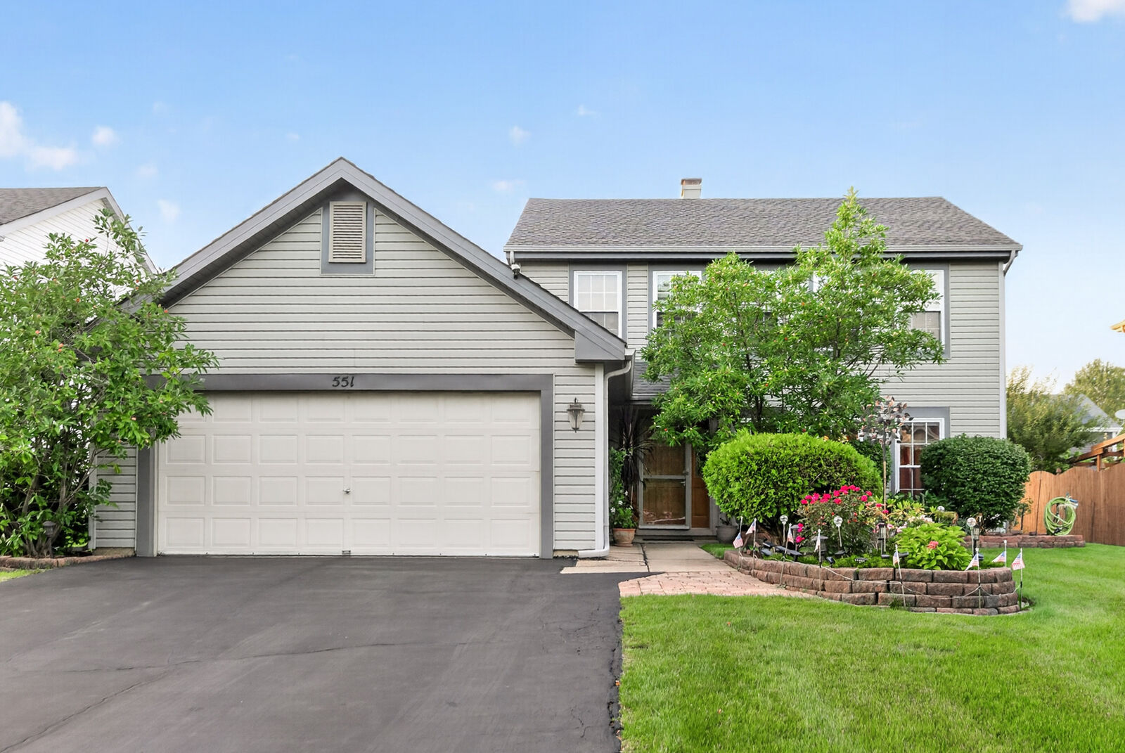 Property Photo:  551 Foxford Road  IL 60103 
