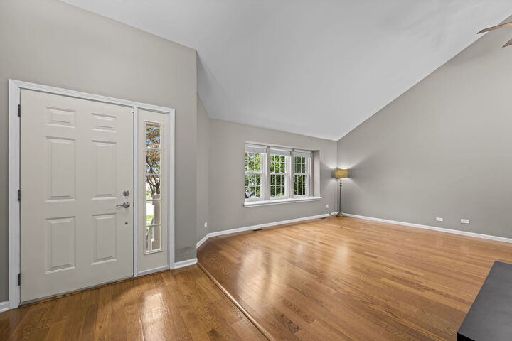 Property Photo: 1190 Bristol Trail Road IL 60047