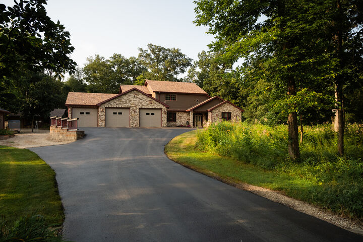 Property Photo:  4746 S Knoll Road  IL 61068 