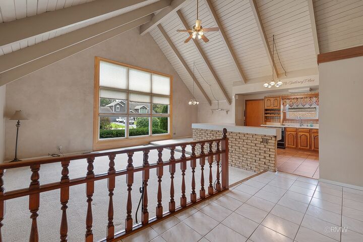 Property Photo: 21W310 Tee Lane IL 60143