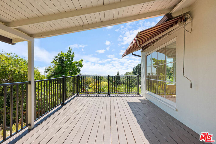 Property Photo:  214 Sequoia Drive  CA 91105 