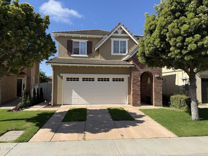 Property Photo:  241 Bishop Way  CA 93033 