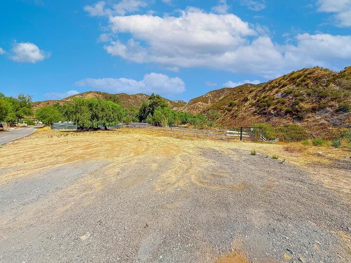 Property Photo: 13912 N Mesa Alta Road CA 91342