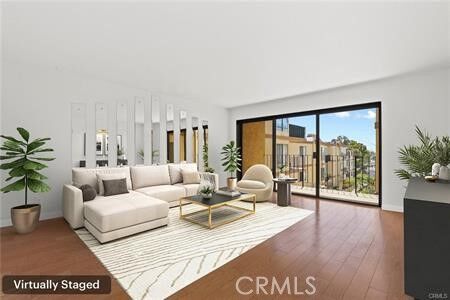 Property Photo:  2662 E 20th Street 306  CA 90755 
