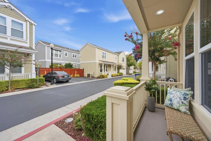 Property Photo:  302 Creekside Village Drive  CA 95032 