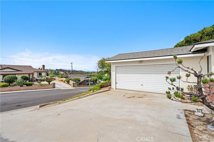 Property Photo: 1987 Cerco Alta CA 91754