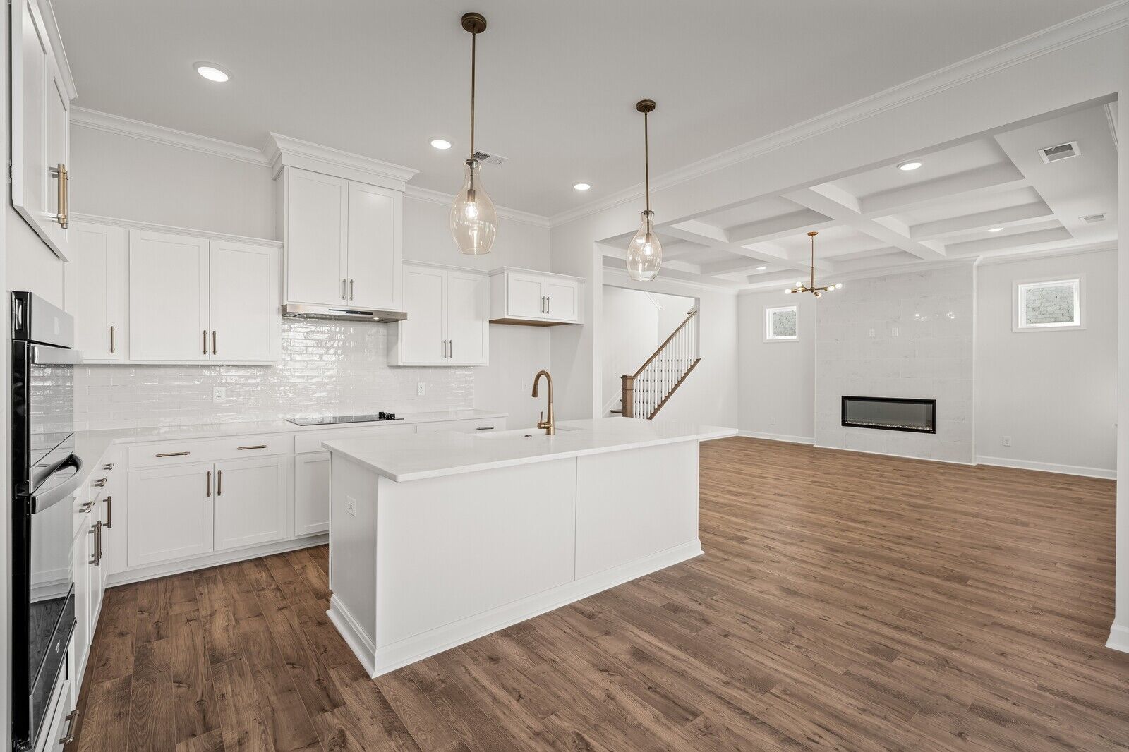 Property Photo: 1822 Abelson Way TN 38401