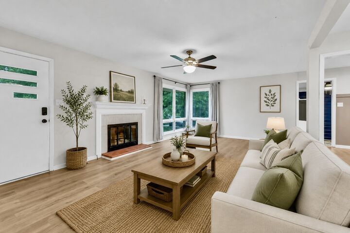 Property Photo:  301 Main St  TN 37050 
