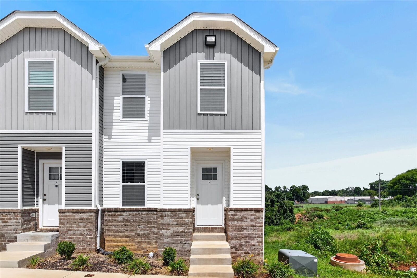 Property Photo:  919 Martin St A4  TN 37040 