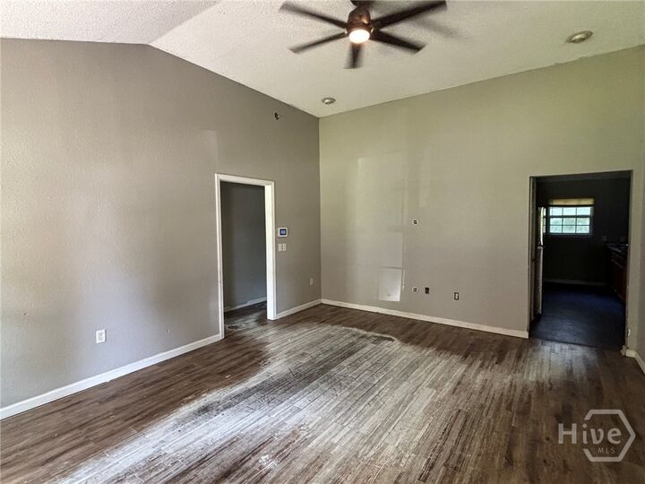 Property Photo: 405 Shadowbrook Circle GA 31329