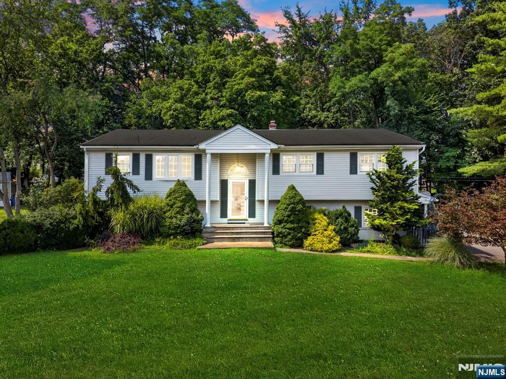 Property Photo: 13 Friar Way NJ 07470