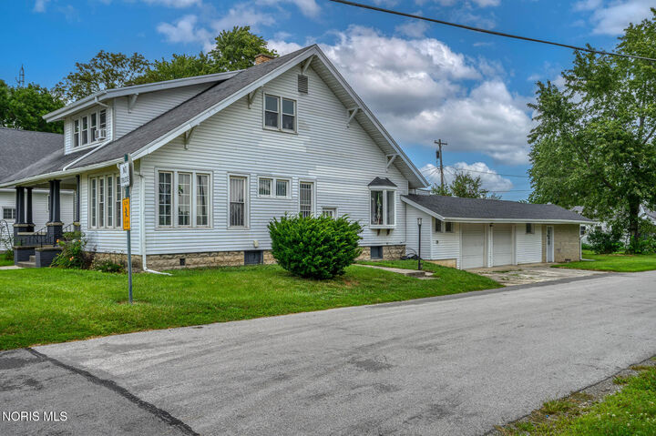 Property Photo: 112 S Main Street OH 44817