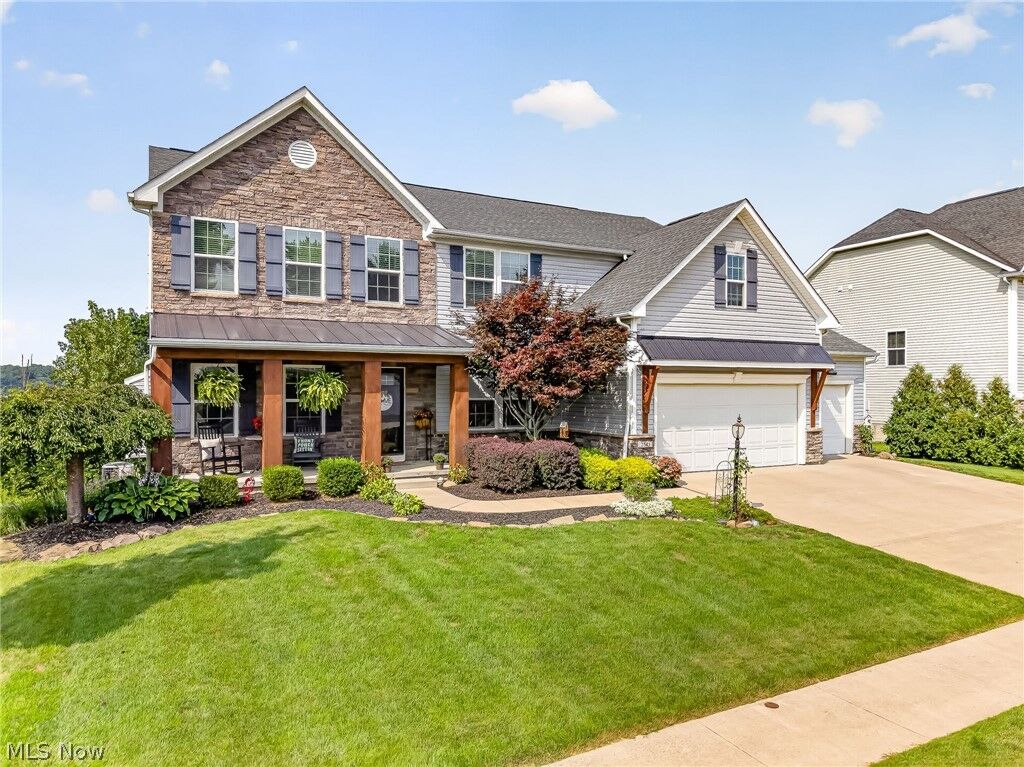Property Photo:  2545 Blue Ash Avenue NW  OH 44708 