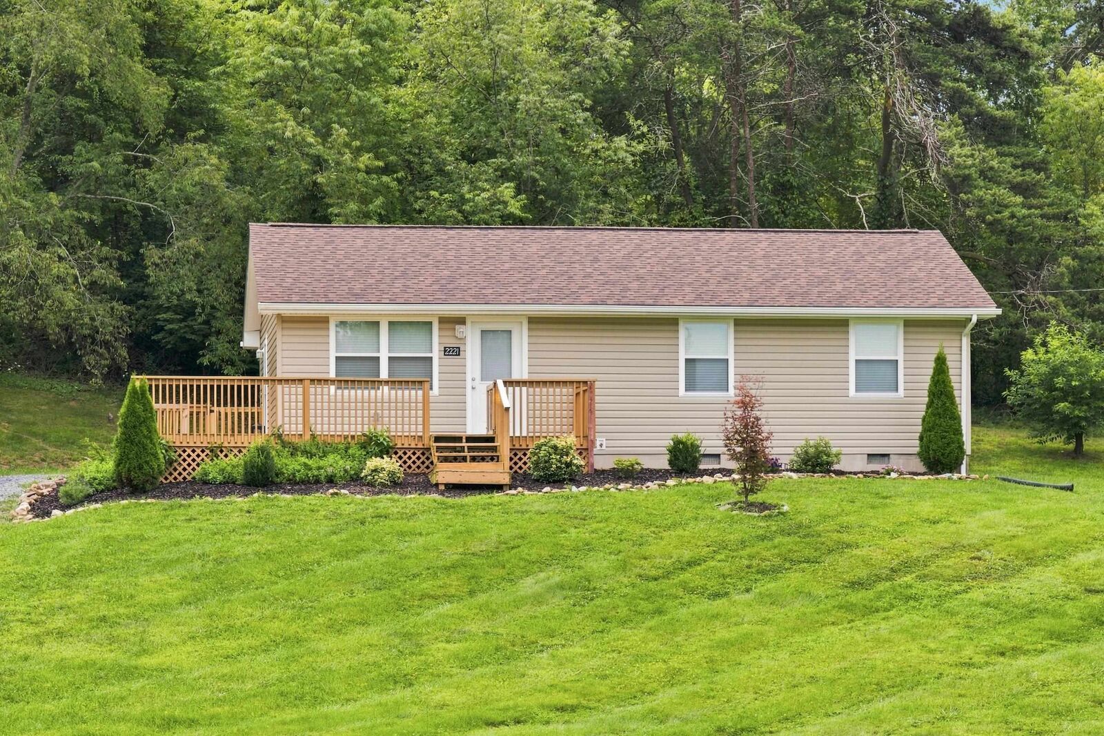 Property Photo:  2221 Poff Court  VA 24073 