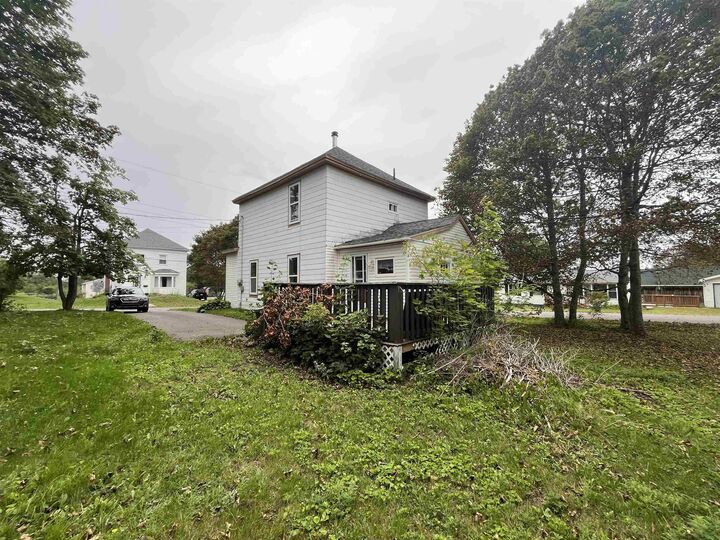 Property Photo: 26 Fairview Avenue NS B4H 2Y4