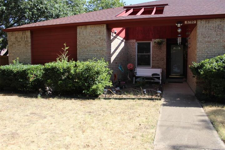 Property Photo: 8780 Kimberly Lane TX 75033