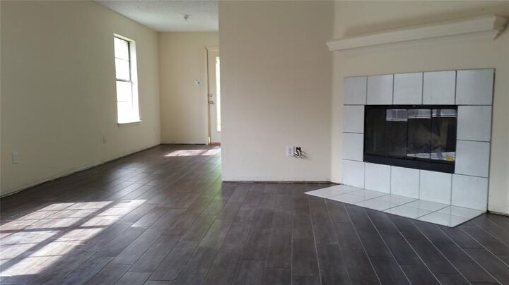 Property Photo:  4451 Posada Drive  TX 75211 