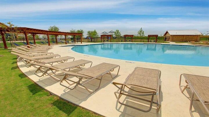 Property Photo: 749 Soaring Hawk Drive TX 76008