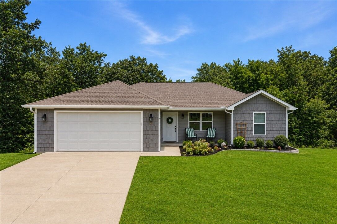 Property Photo:  9 Hebrides Drive  AR 72715 