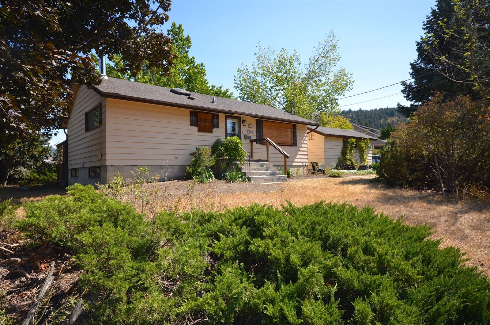Property Photo:  7609 Cunliffe Road  BC V1B 1T4 