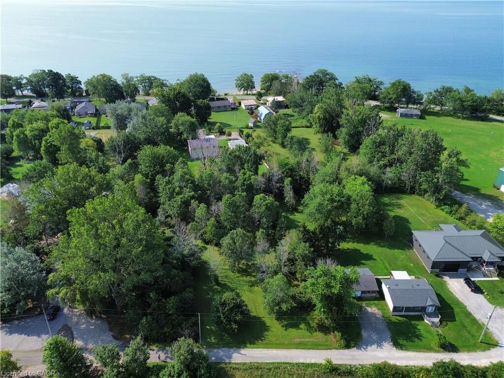 Property Photo:  10 Humming Bird Lane  ON N0A 1P0 