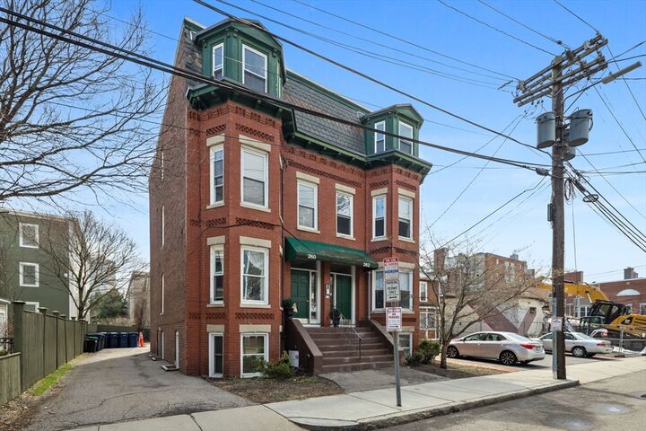 Property Photo: 262 Sidney 3 MA 01239