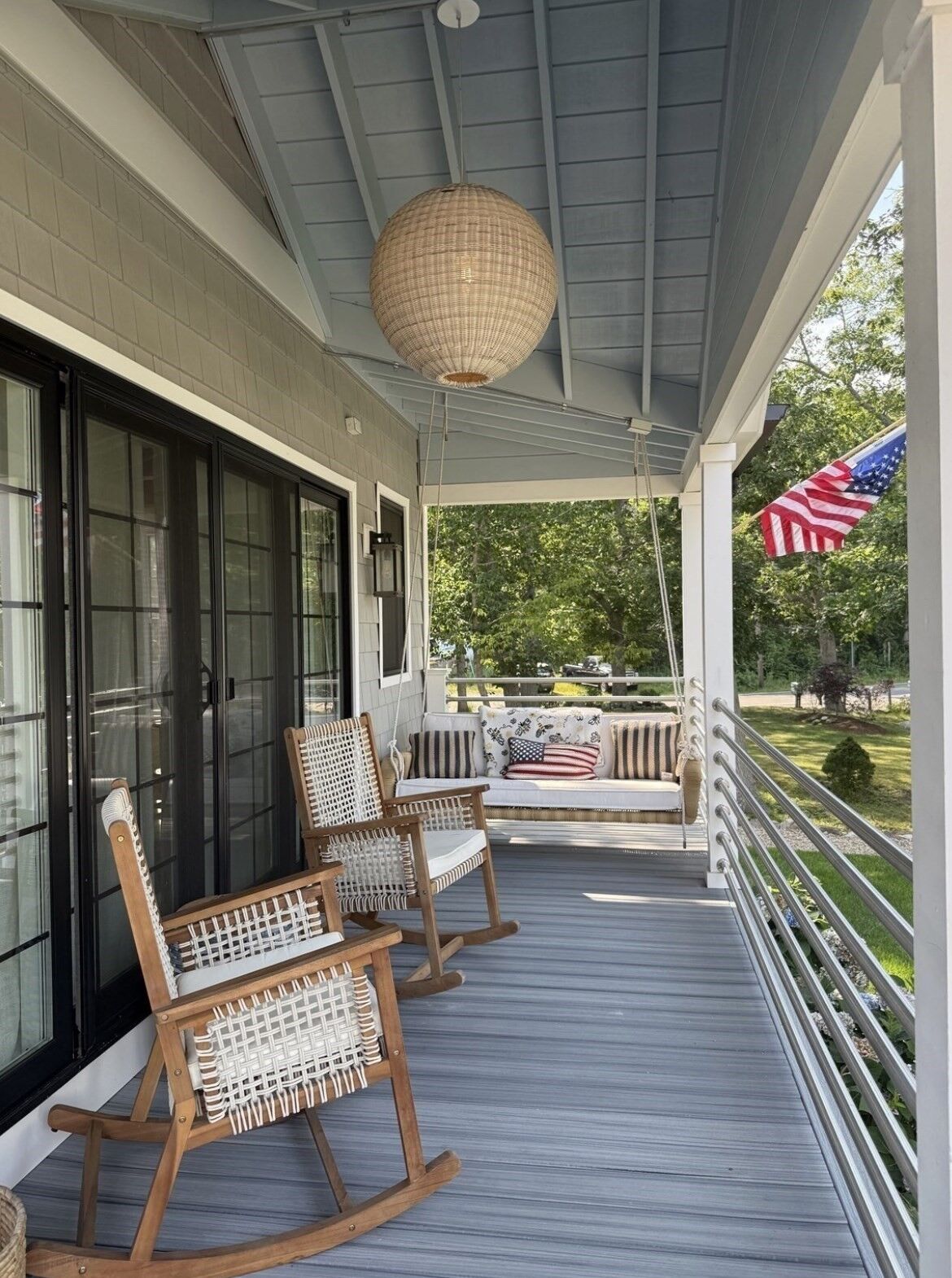 Property Photo:  2 Glenmere Rd  MA 01966 
