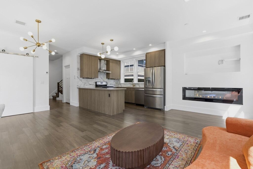 Property Photo: 10R Spring Garden St 3 MA 02125