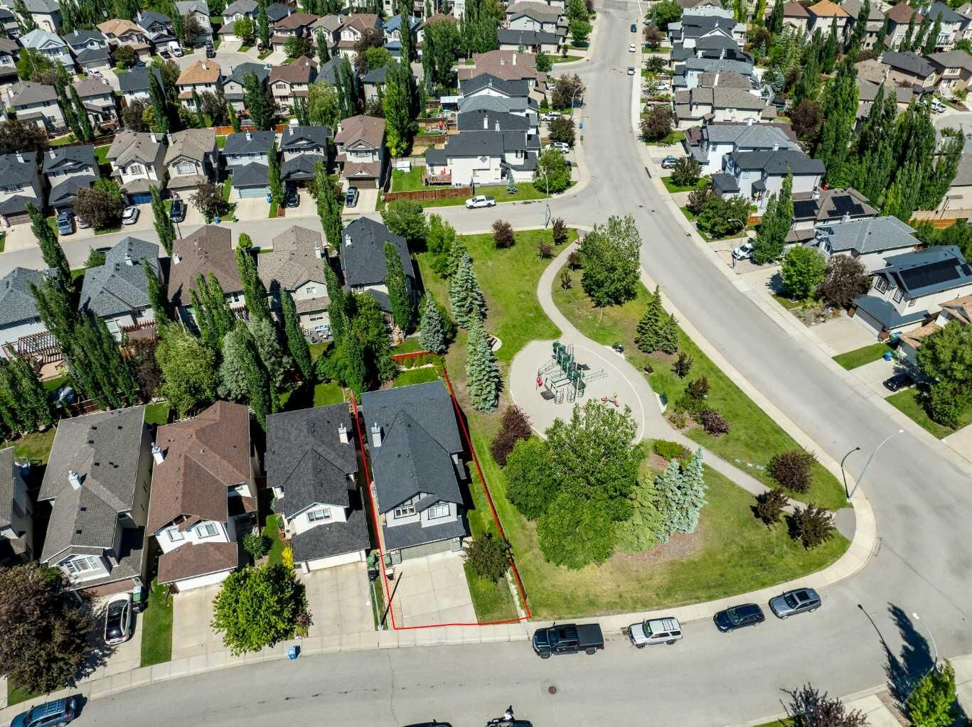 Property Photo: 306 Tuscany Vista Road NW AB T3L 3B4