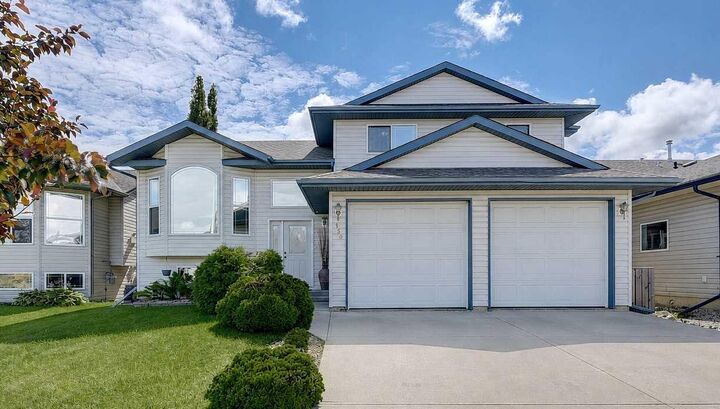 Property Photo:  11509 83 Avenue  AB T8W 2B1 