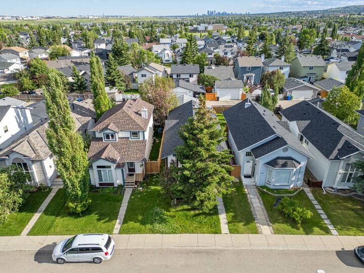 Property Photo: 190 Coverdale Road NE AB T3K 4J7