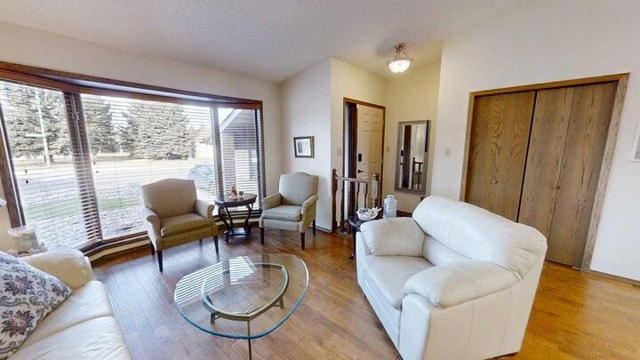 Property Photo: 42 Ridgewood Boulevard W AB T1K 6B9