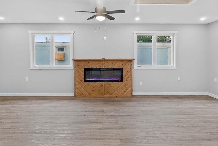 Property Photo: 1712 23 Street 84 AB T1M 1K5