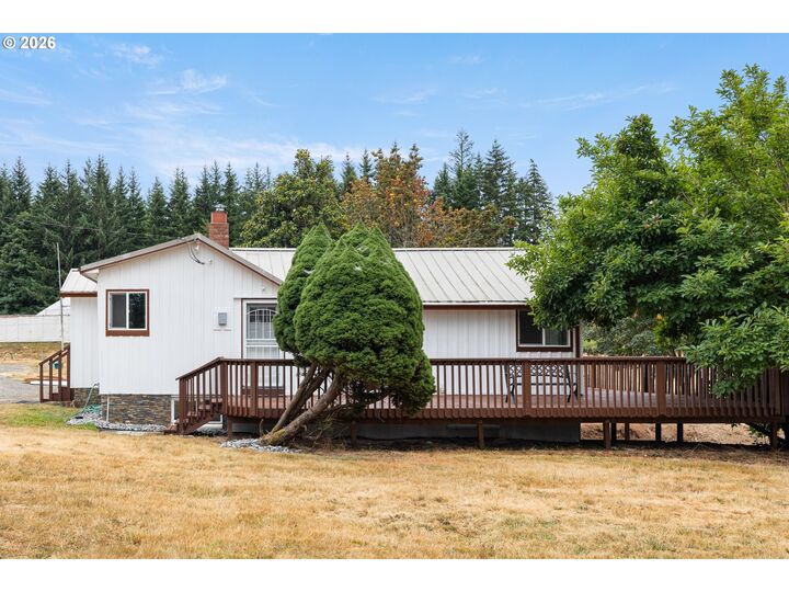 Property Photo: 35300 SE Gunderson Rd OR 97055