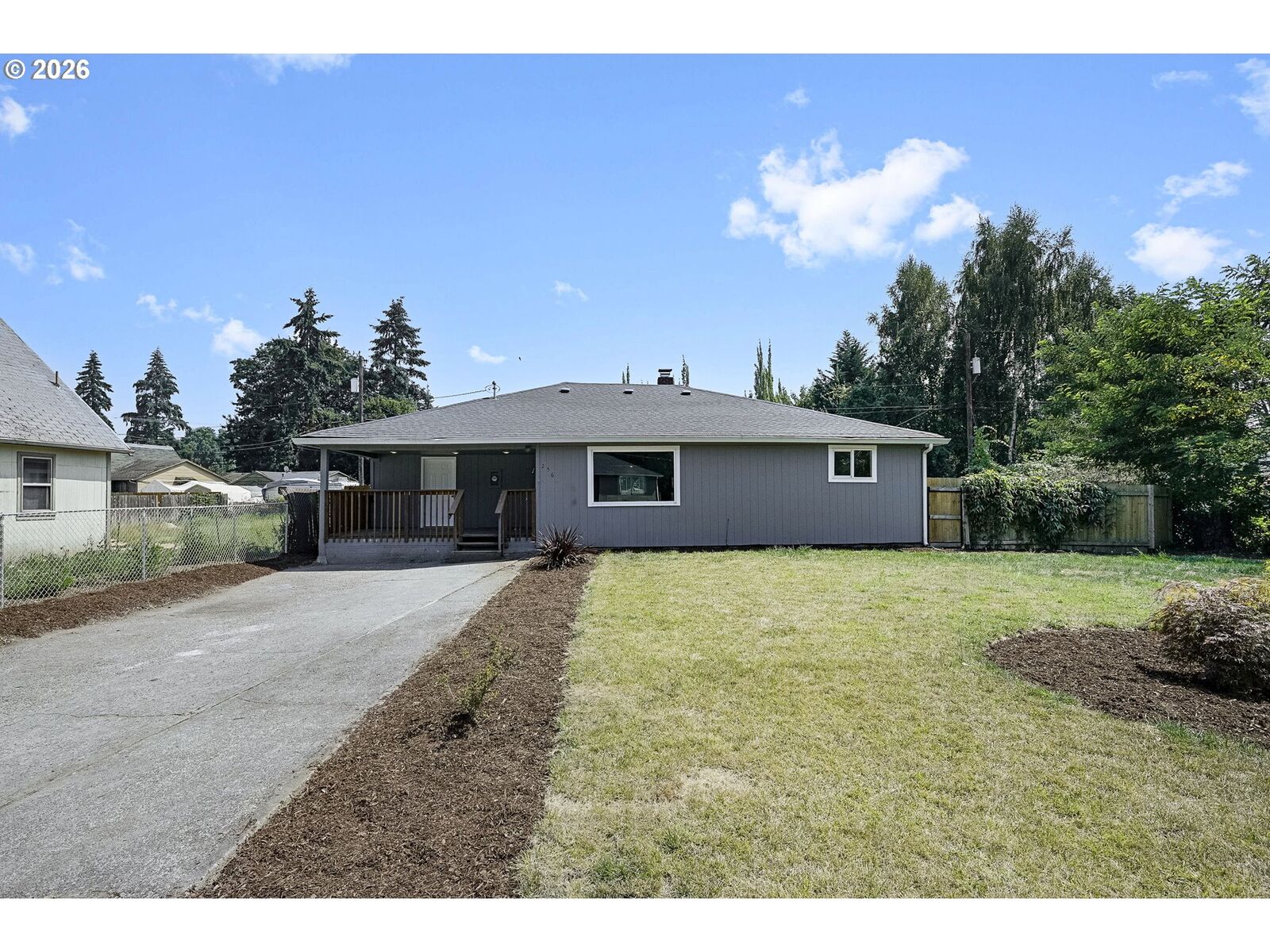 Property Photo: 256 Douglas St WA 98632