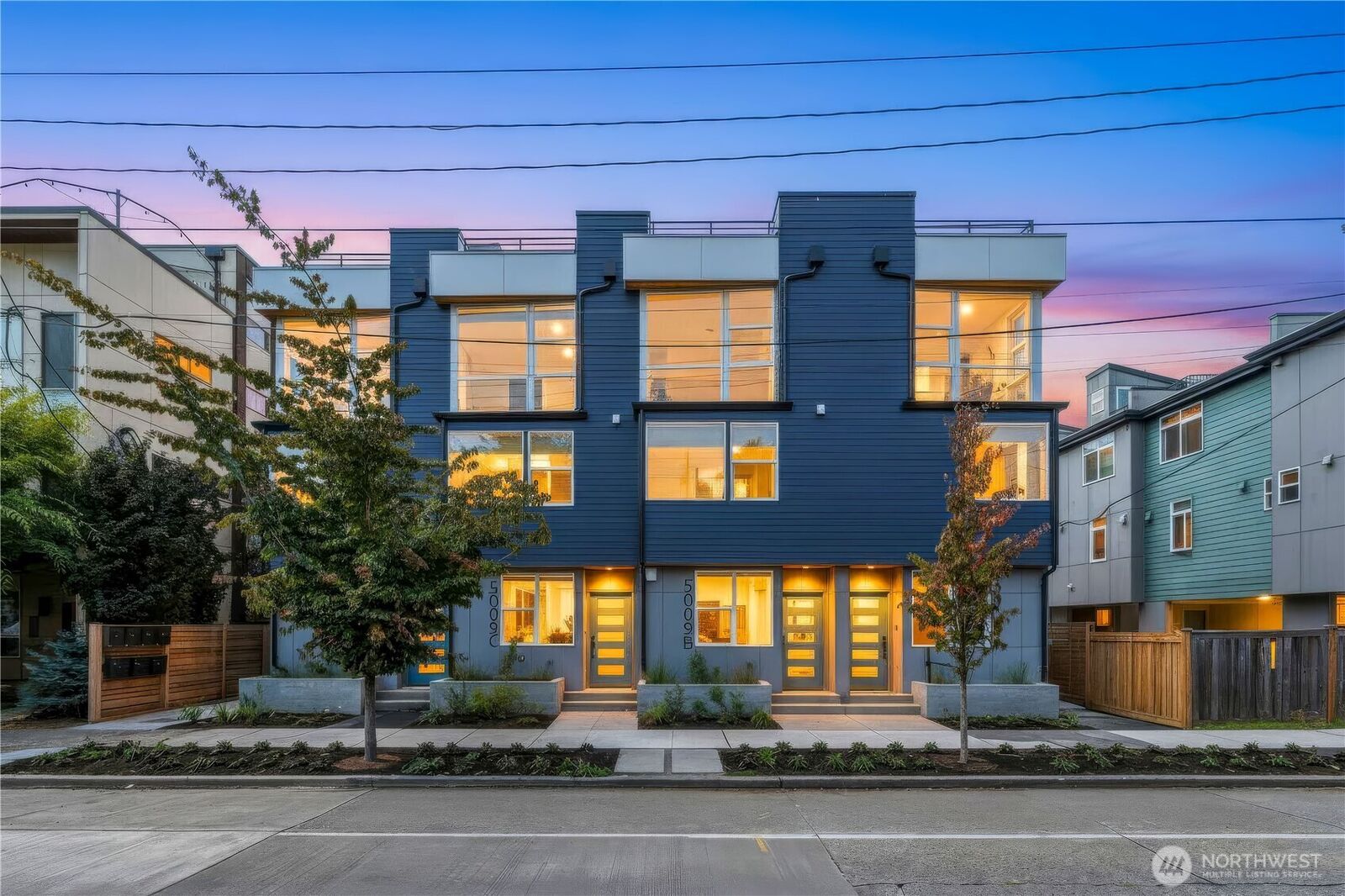 Property Photo: 5009 Fauntleroy Avenue SW C WA 98136