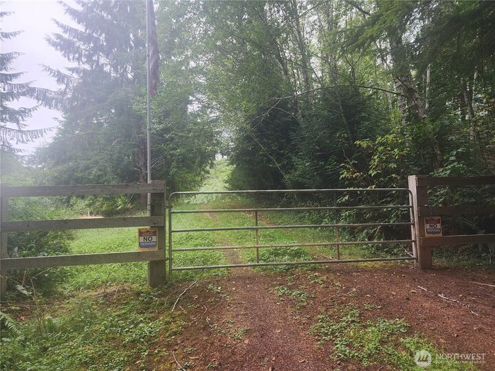 Property Photo:  64  Valentine Garden Lane  WA 98563 