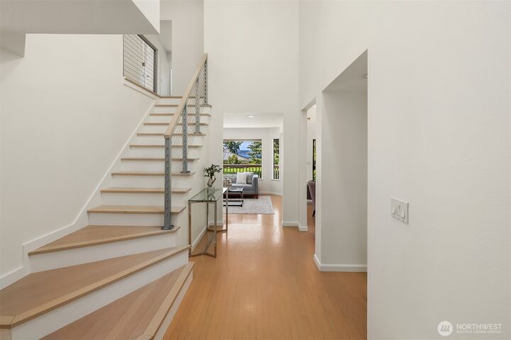 Property Photo:  6206  114th Avenue NE  WA 98033 