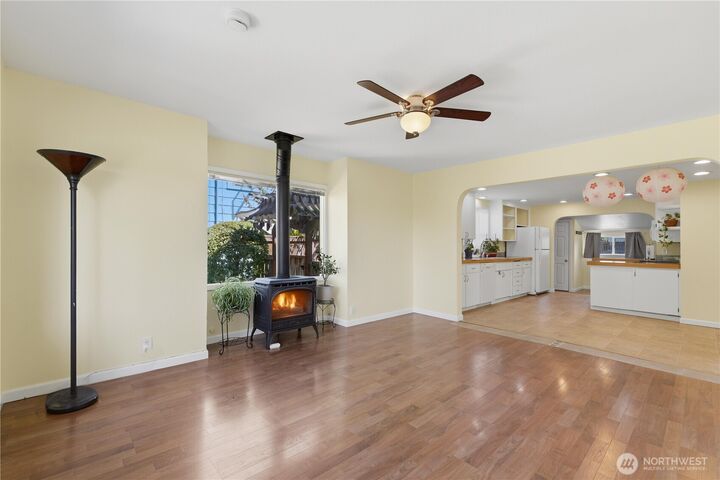 Property Photo:  5628 N 45th Street  WA 98407 