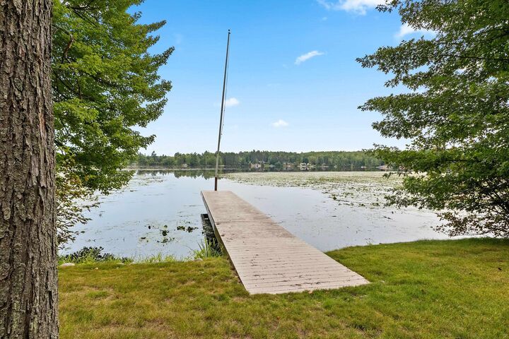 Property Photo:  17661 Dencur Lane  WI 54175 