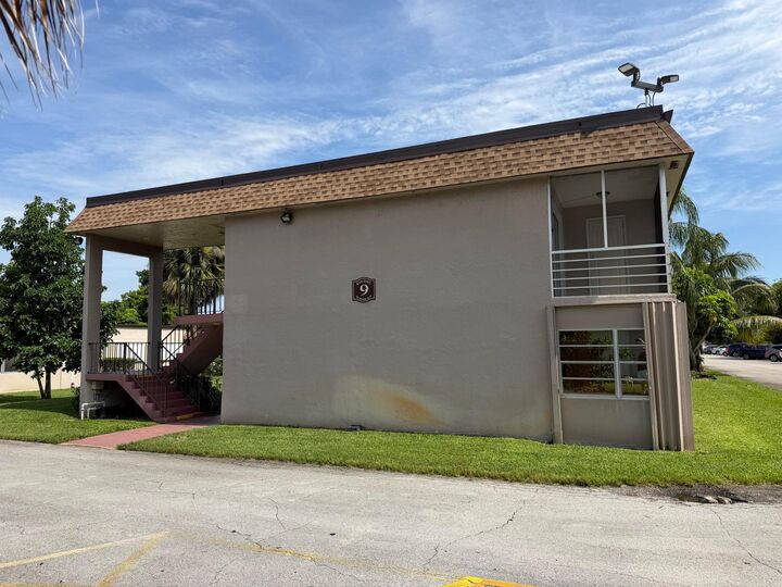 Property Photo:  500 Bonnie Boulevard 182  FL 33461 